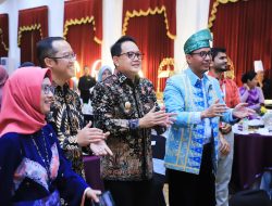 Sambut Hangat Peserta The 4th Summer School dari 19 Negara, Pj. Gubernur Adhy Ajak Nikmati Keindahan Jatim